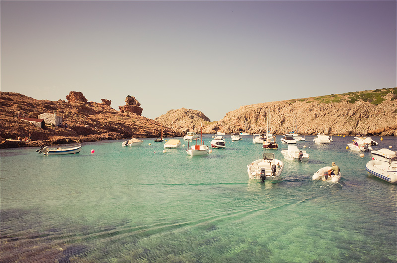 http://www.photographique.ch/Menorca15.jpg